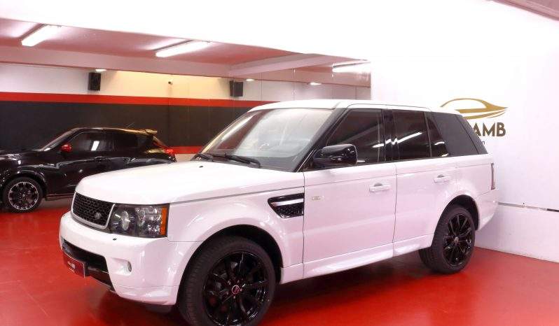 Range Rover lleno