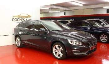 Volvo V60 D2 Momentum lleno