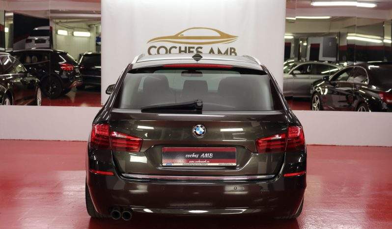 BMW 520D 190CV AUT. LUXURY LINE lleno