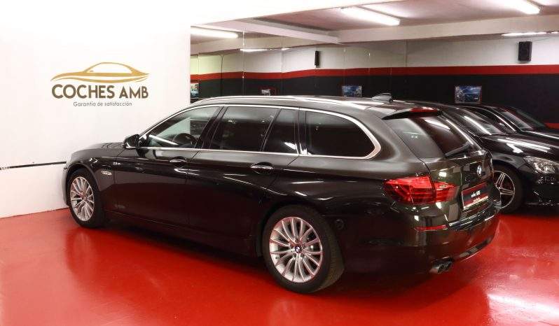 BMW 520D 190CV AUT. LUXURY LINE lleno