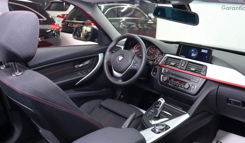 BMW Serie 3 320D TOURING lleno