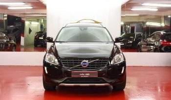 VOLVO XC60 2.0 D3 RDesign Momentum lleno