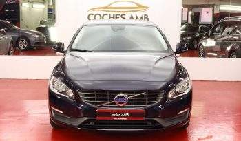 VOLVO V60 2.0 D2 Momentum Auto 5p. lleno