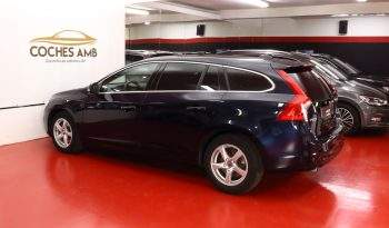 VOLVO V60 2.0 D2 Momentum Auto 5p. lleno