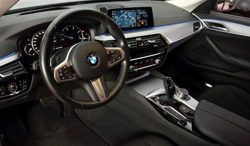BMW Serie 5 530dA xDrive Touring 5p. lleno