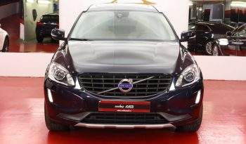 VOLVO XC60 2.0 D3 RDesign Momentum Auto 5p. lleno