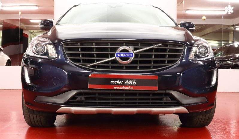 VOLVO XC60 2.0 D3 RDesign Momentum Auto 5p. lleno