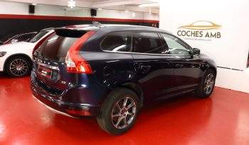 VOLVO XC60 2.0 D3 RDesign Momentum Auto 5p. lleno