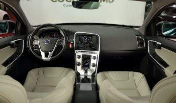 VOLVO XC60 2.0 D3 RDesign Momentum Auto 5p. lleno