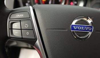 VOLVO XC60 2.0 D3 RDesign Momentum Auto 5p. lleno