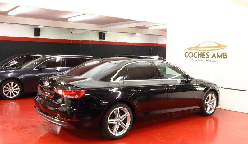 AUDI A4 2.0 TDI clean d 150CV S line edition 4p. lleno