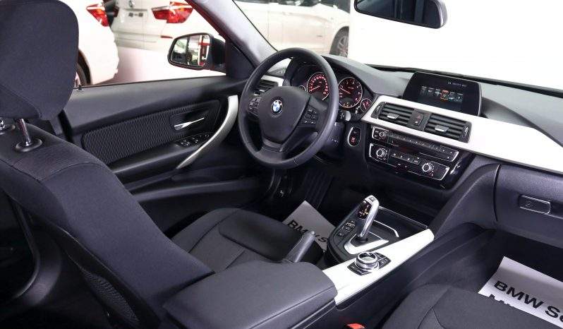 BMW 320d xDrive Automático Touring lleno