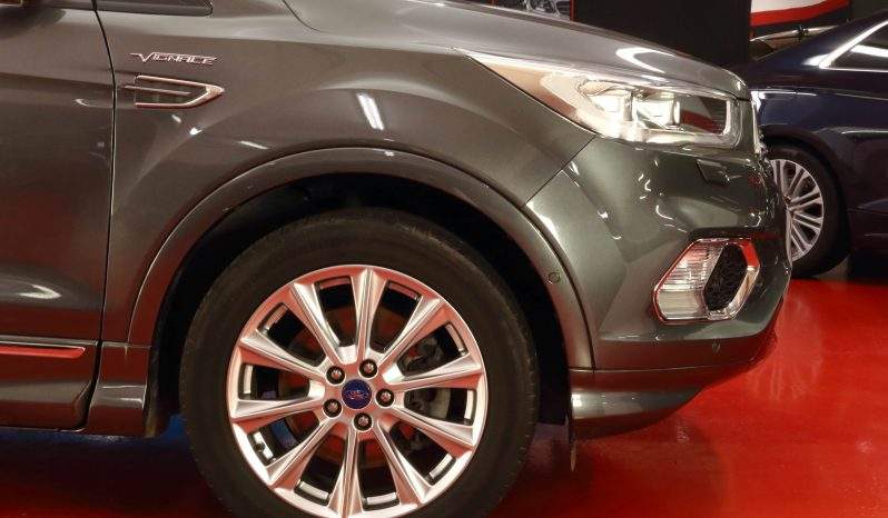 FORD Kuga 2.0 TDCi 132kW 4×4 Vignale Powers. lleno