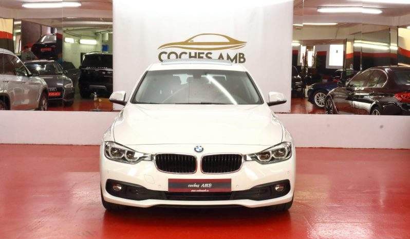 BMW 320d Touring lleno