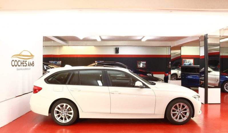 BMW 320d Touring lleno