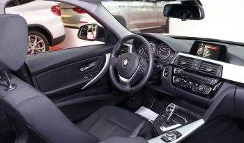 BMW 320d Touring lleno