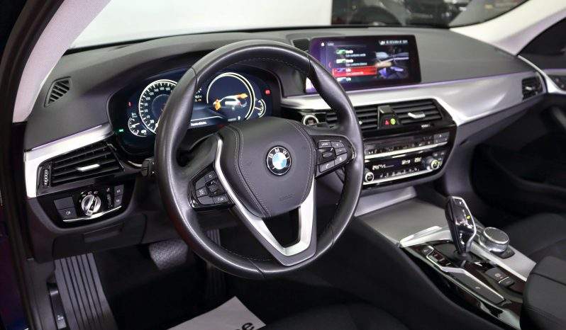 BMW 520d Touring lleno