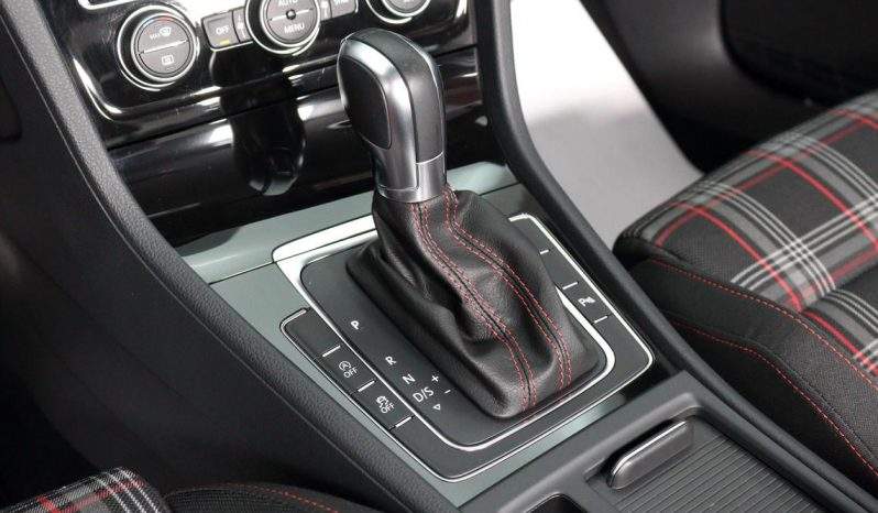VOLKSWAGEN Golf GTI 2.0 TSI 169kW 230CV DSG 5p. lleno