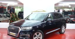 AUDI Q7 Design 3.0 TDI etron quattro tiptronic 5p. (9)
