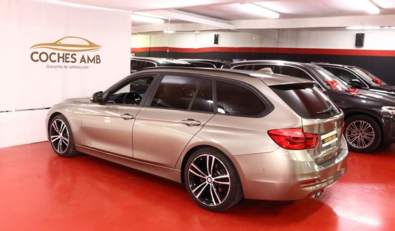 BMW Serie 3 320d EfficientDynamics Touring 5p. lleno