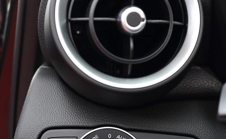 ALFA ROMEO Giulia 2.2 Diesel 110kW 150CV Super 4p. lleno
