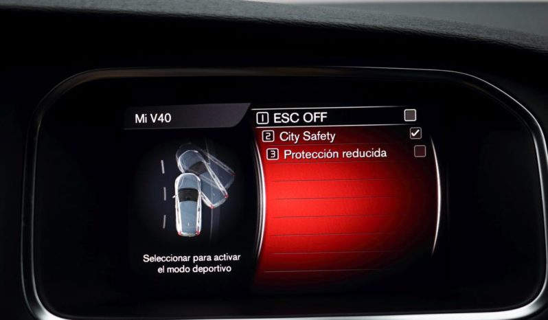 VOLVO V40 2.0 D4 RDesign Momentum Auto 5p. lleno