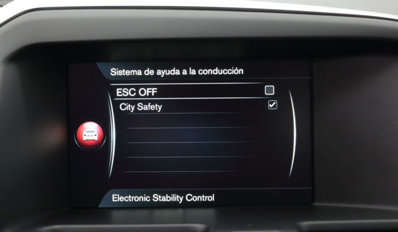 VOLVO XC60 2.0 D3 Kinetic Auto 5p. lleno