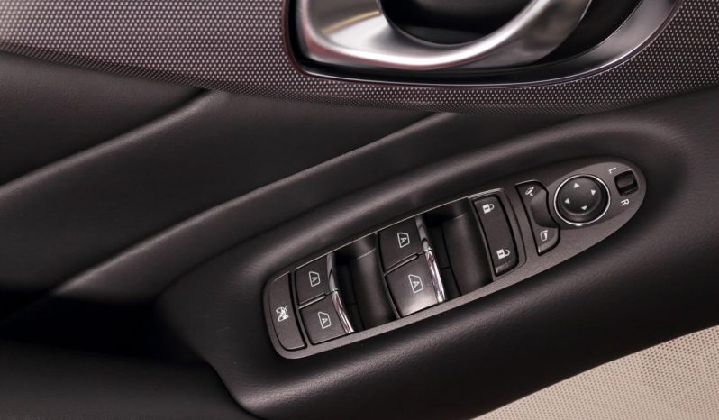 INFINITI Q50 3.5 Hybrid PREMIUM Auto 4p. lleno