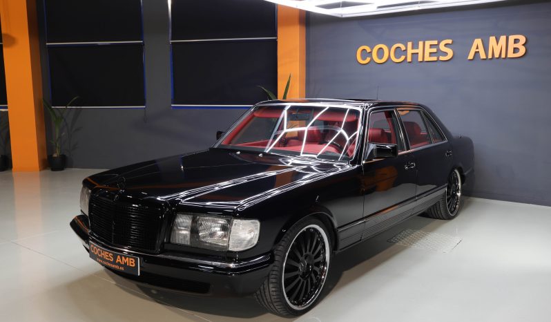 MERCEDES-BENZ 260 300SEL 4p. lleno