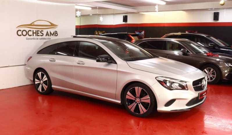 MERCEDES-BENZ Clase CLA CLA 220 d 4MATIC Shooting Brake lleno