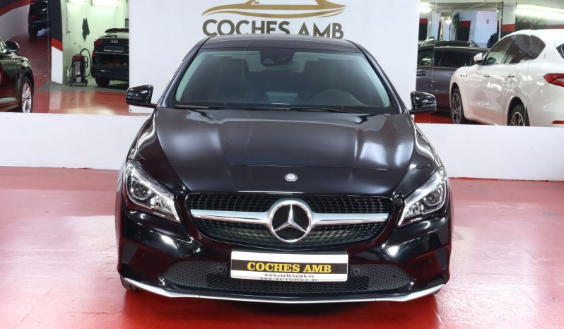 MERCEDES-BENZ CLA 220 d Shooting Brake lleno