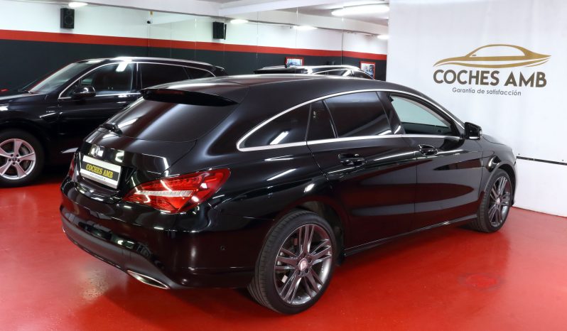 MERCEDES-BENZ CLA 220 d Shooting Brake lleno