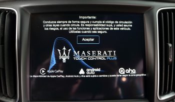 MASERATI Levante V6 275 HP D AWD lleno