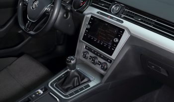 VOLKSWAGEN Passat 1.6 TDI 120CV Variant lleno