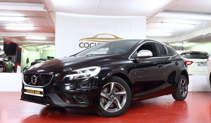 VOLVO V40 2.0 D3 RDesign lleno