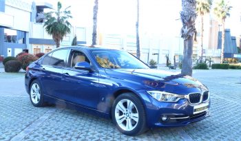 BMW Serie 330e lleno