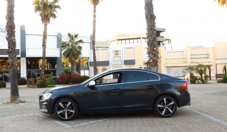 VOLVO S60 2.0 D3 RDesign Momentum lleno