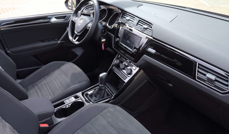 VOLKSWAGEN Touran Sport 2.0 TDI 190CV DSG lleno