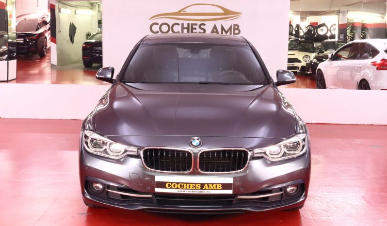 BMW Serie 3 330e lleno