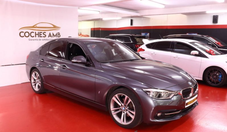 BMW Serie 3 330e lleno