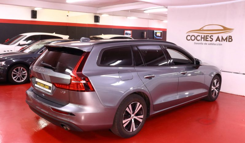 VOLVO V60 2.0 D3 Momentum lleno