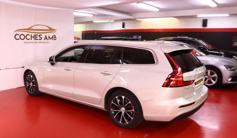 VOLVO V60 2.0 D3 Momentum lleno