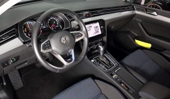 VOLKSWAGEN Passat Variant GTE lleno