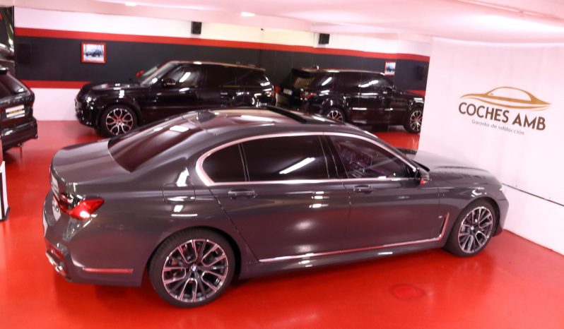 BMW Serie 7 745Le lleno