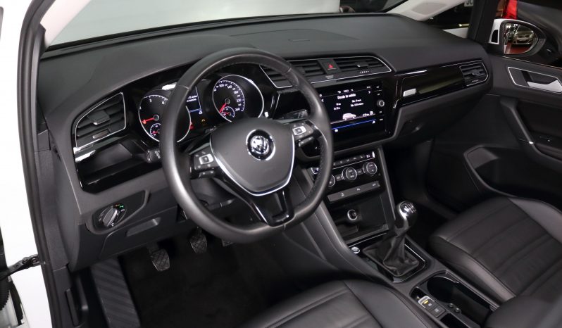 VOLKSWAGEN TOURAN HIGHLINE lleno