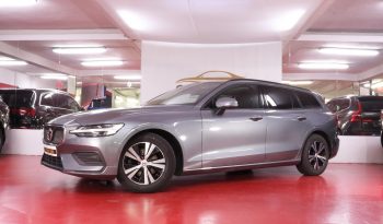 VOLVO V60 2.0 D3 Momentum lleno