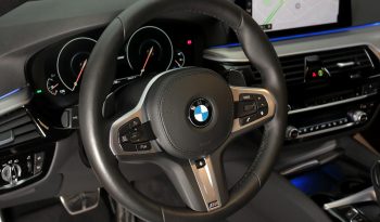 BMW 530e iPerformance lleno