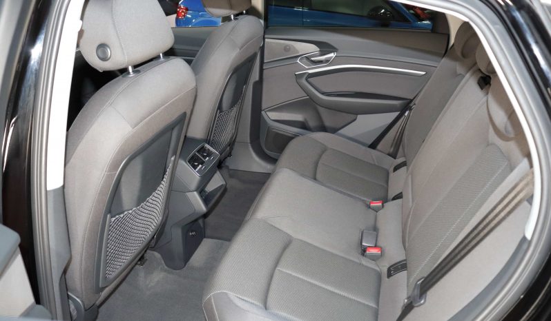 AUDI e-tron Sportback 50 quattro lleno