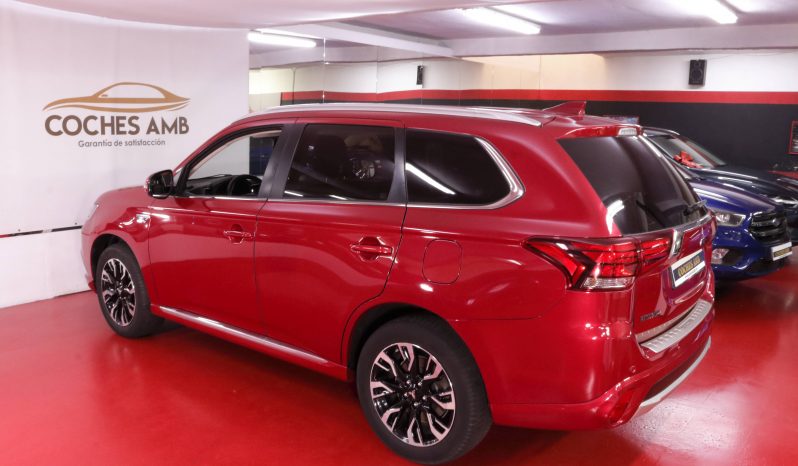 MITSUBISHI Outlander 2.0 PHEV Kaiteki Auto 4WD lleno