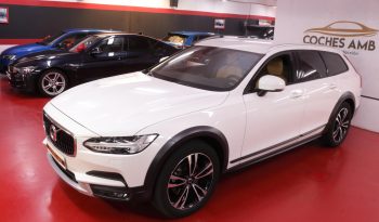 VOLVO V90 Cross Country 2.0 D4 AWD Pro Auto lleno